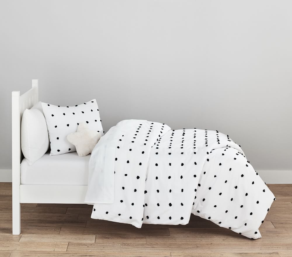 Black & White Tufted Dot Bedding Look
